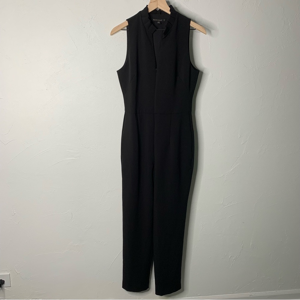 Black Halo Size 6 Antoinette Sleeveless Jumpsuit V Neck Ruffle Collar Black